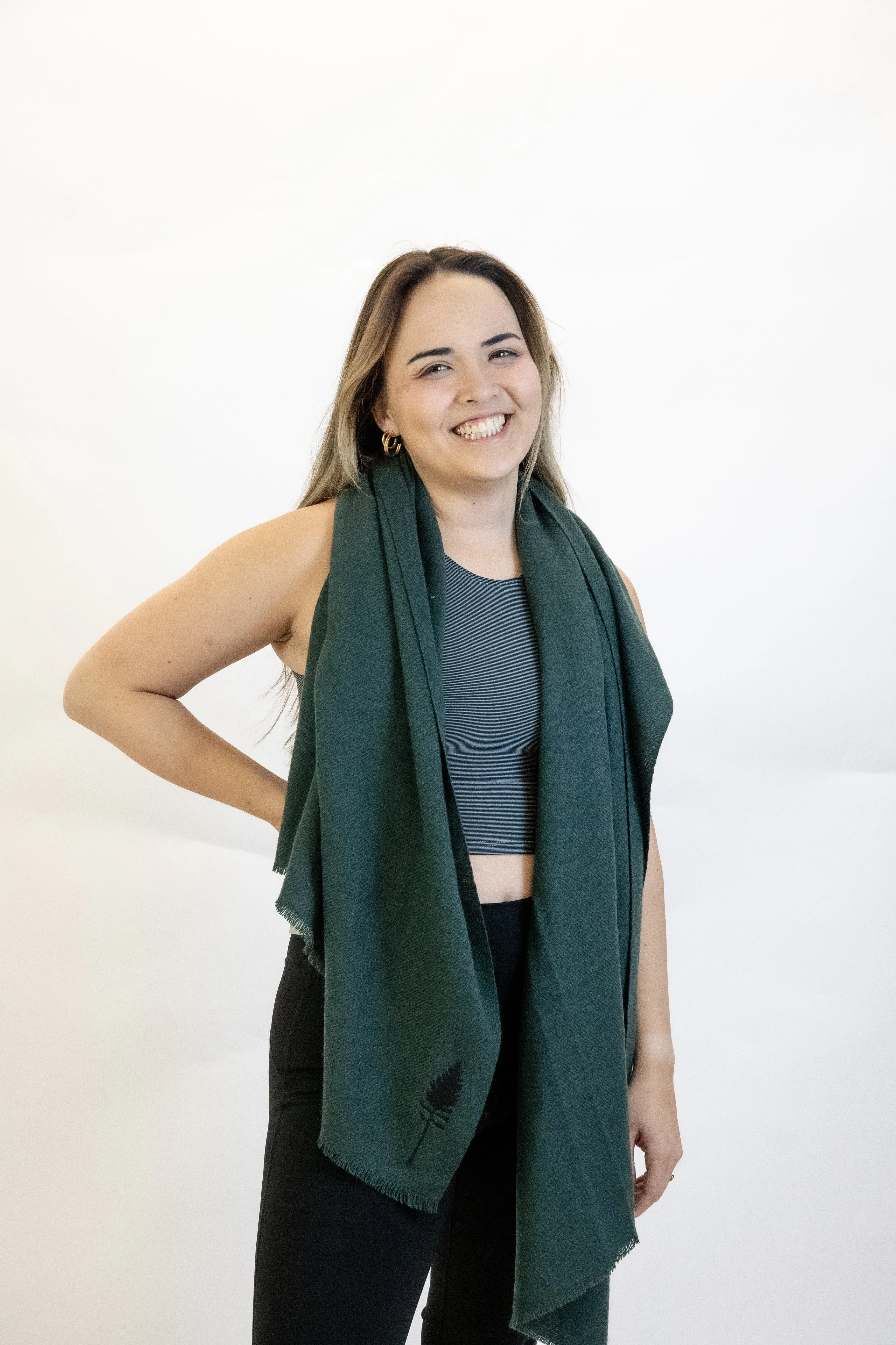 1876 | The Sterling Scarf
