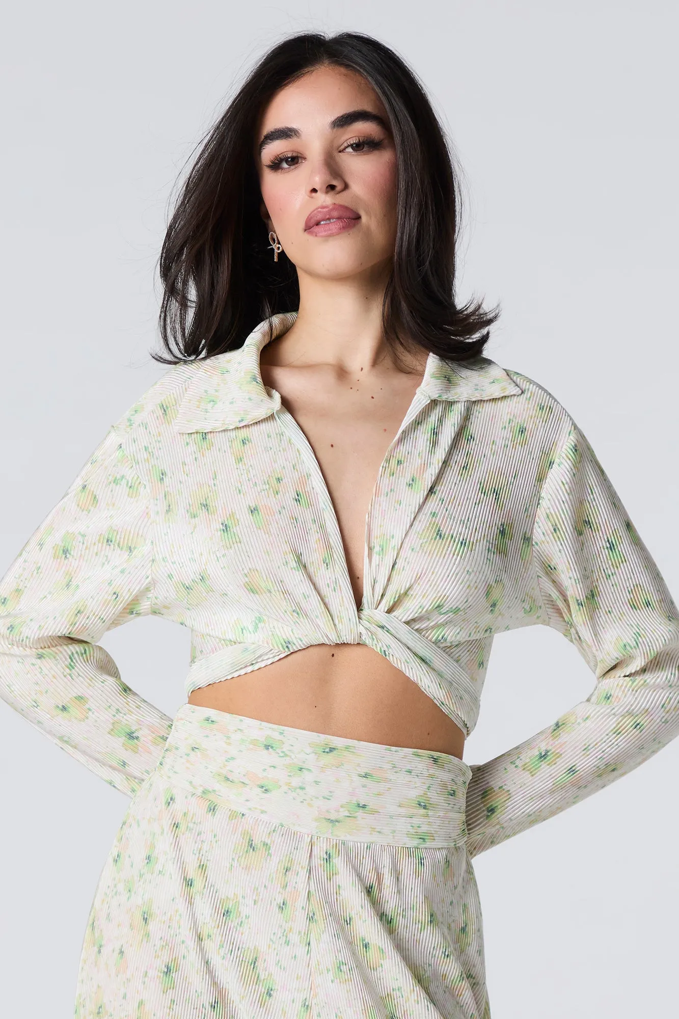 Accordion Pleated Tie Back Long Sleeve Top