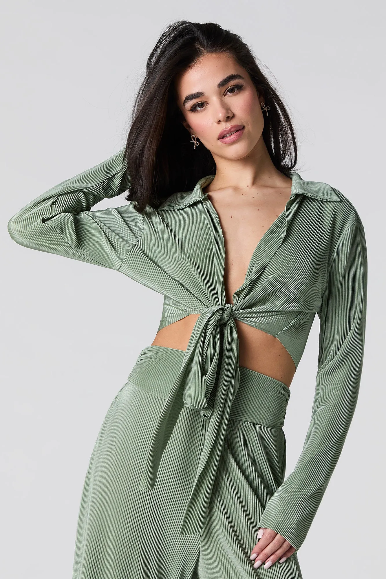 Accordion Pleated Tie Back Long Sleeve Top