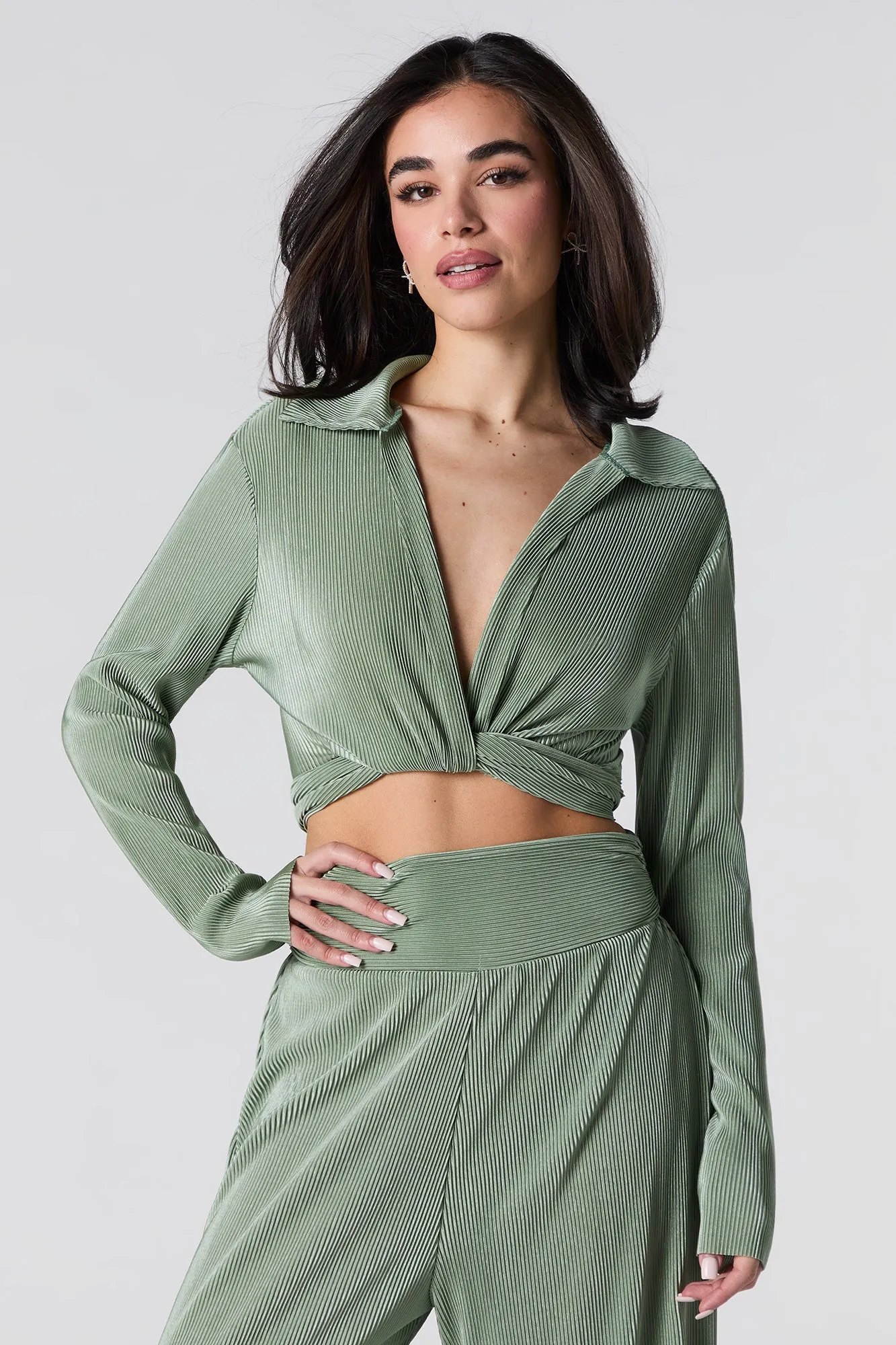 Accordion Pleated Tie Back Long Sleeve Top