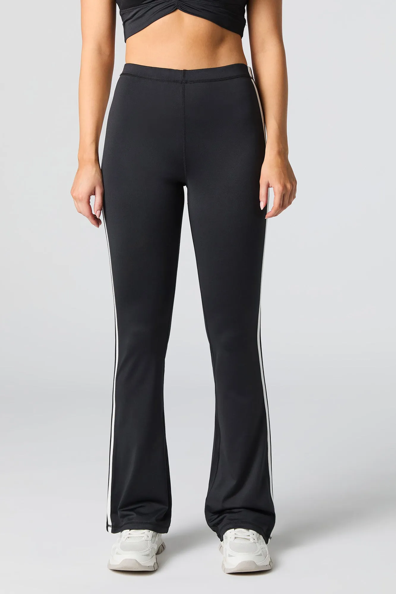 Active Contrast Striped Flare Legging