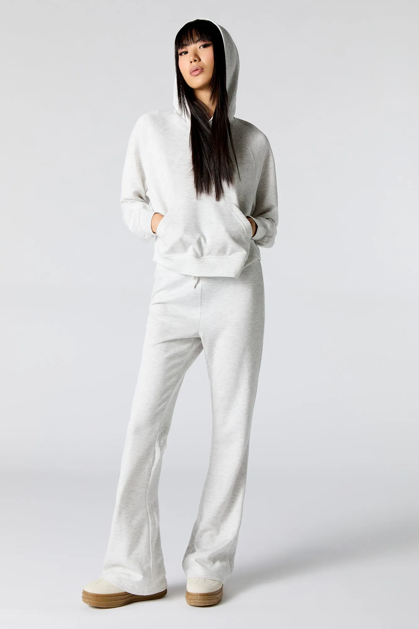 Active Flare Pant