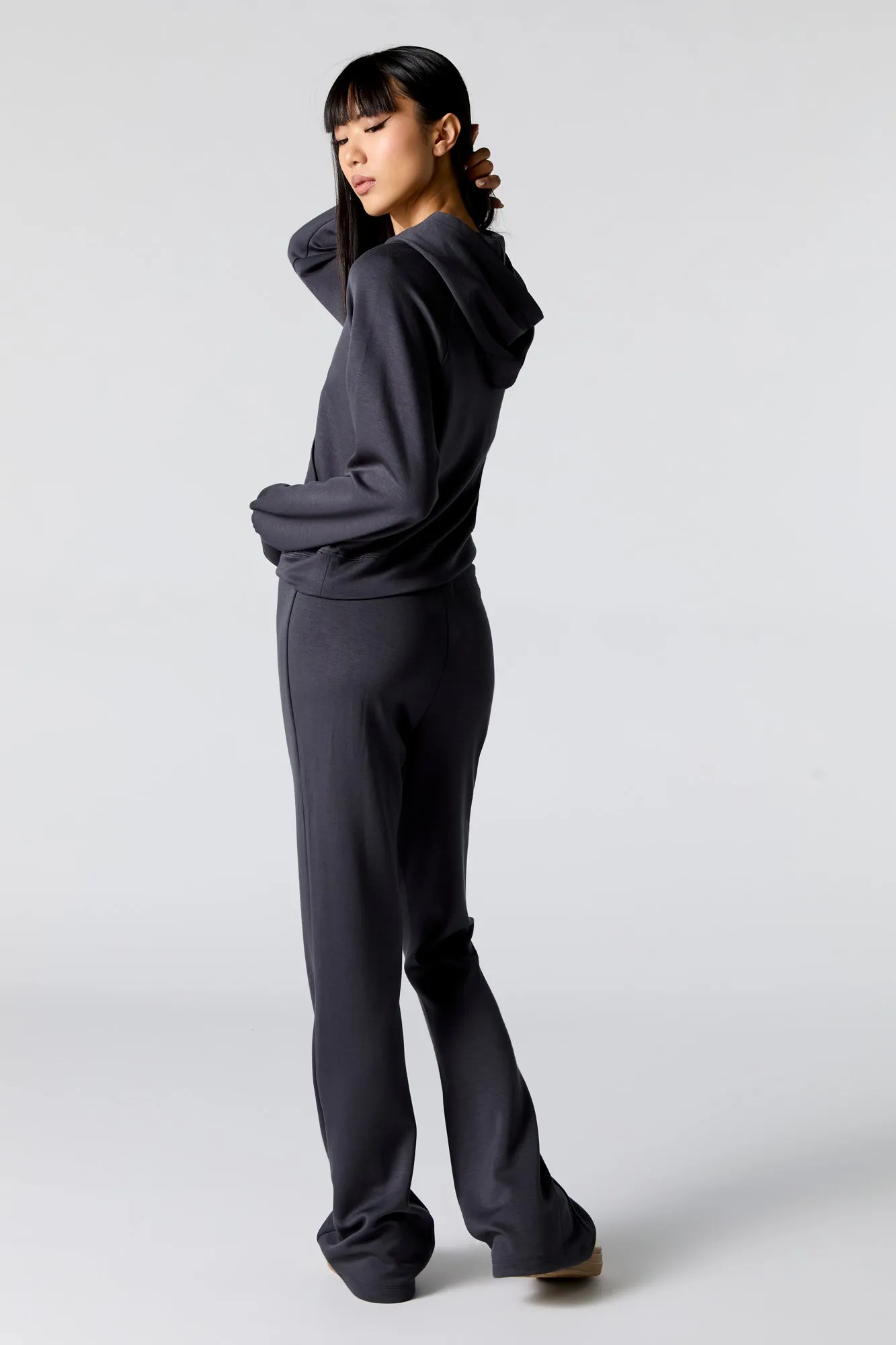 Active Flare Pant