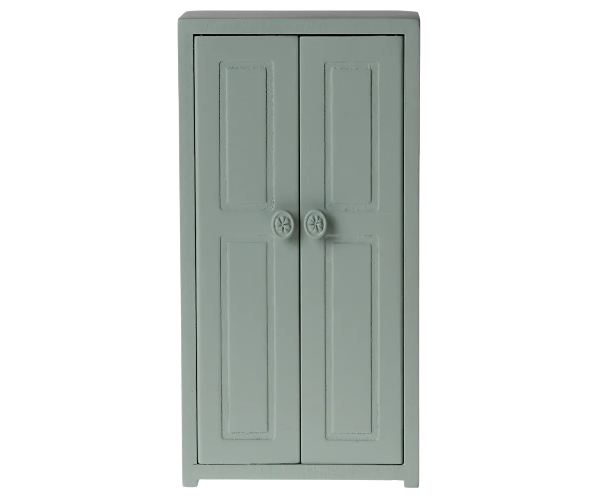 Closet, Mouse - Soft blue