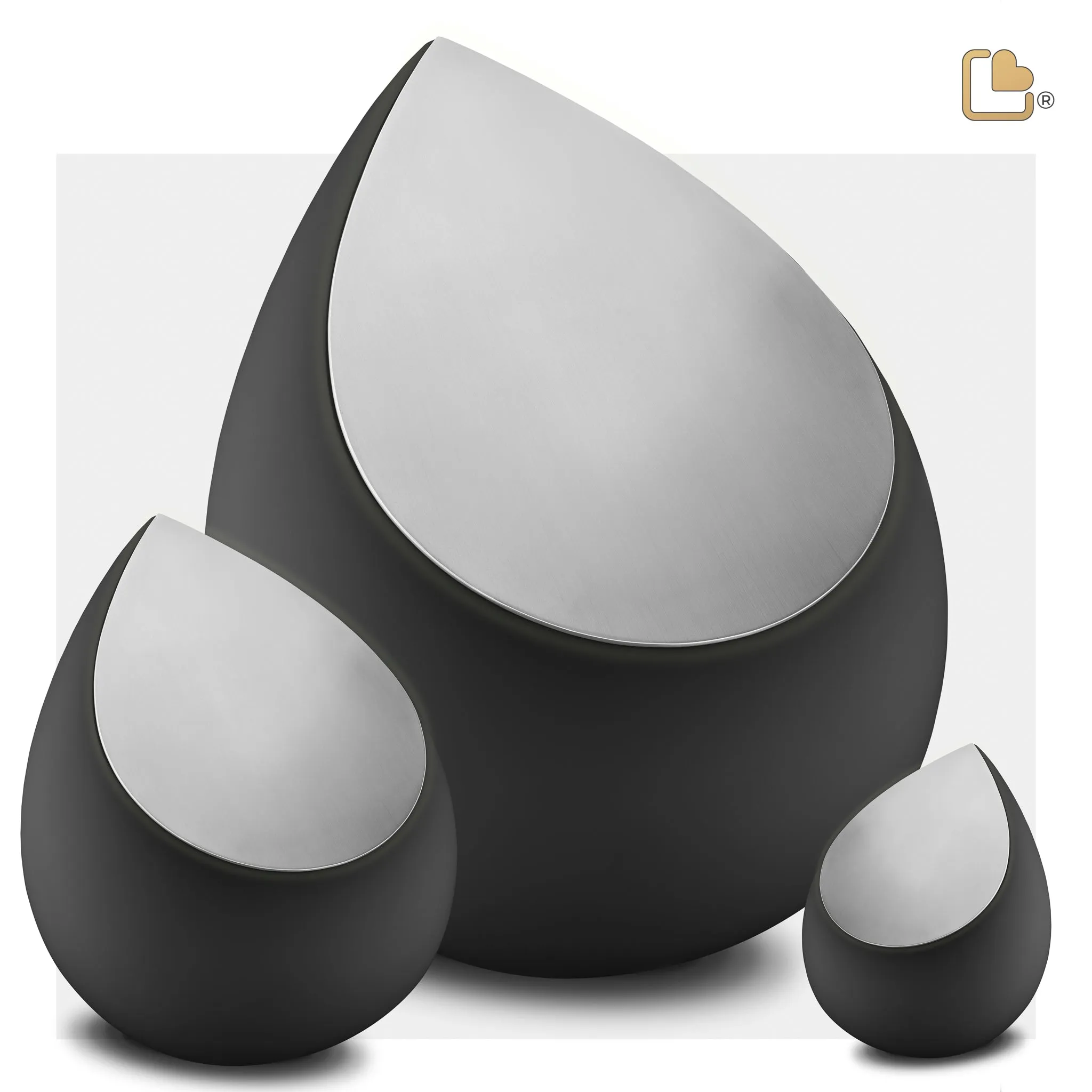Drop Medium Urn Black & Brushed Pewter