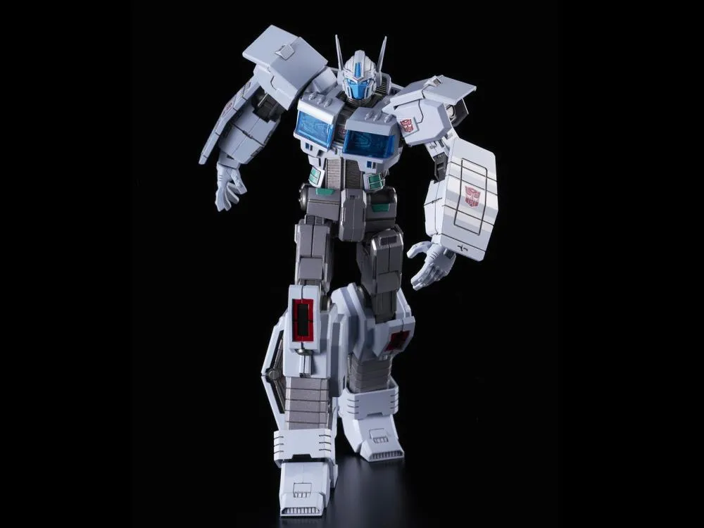 Flame Toys Furai Model Transformers Ultra Magnus IDW Ver. Model Kit