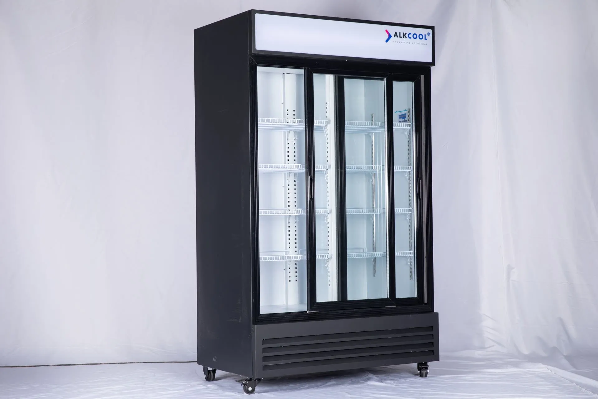 GDR47(S) ‎47.2'' Width Two Section Sliding Glass Door Merchandiser Refrigerator