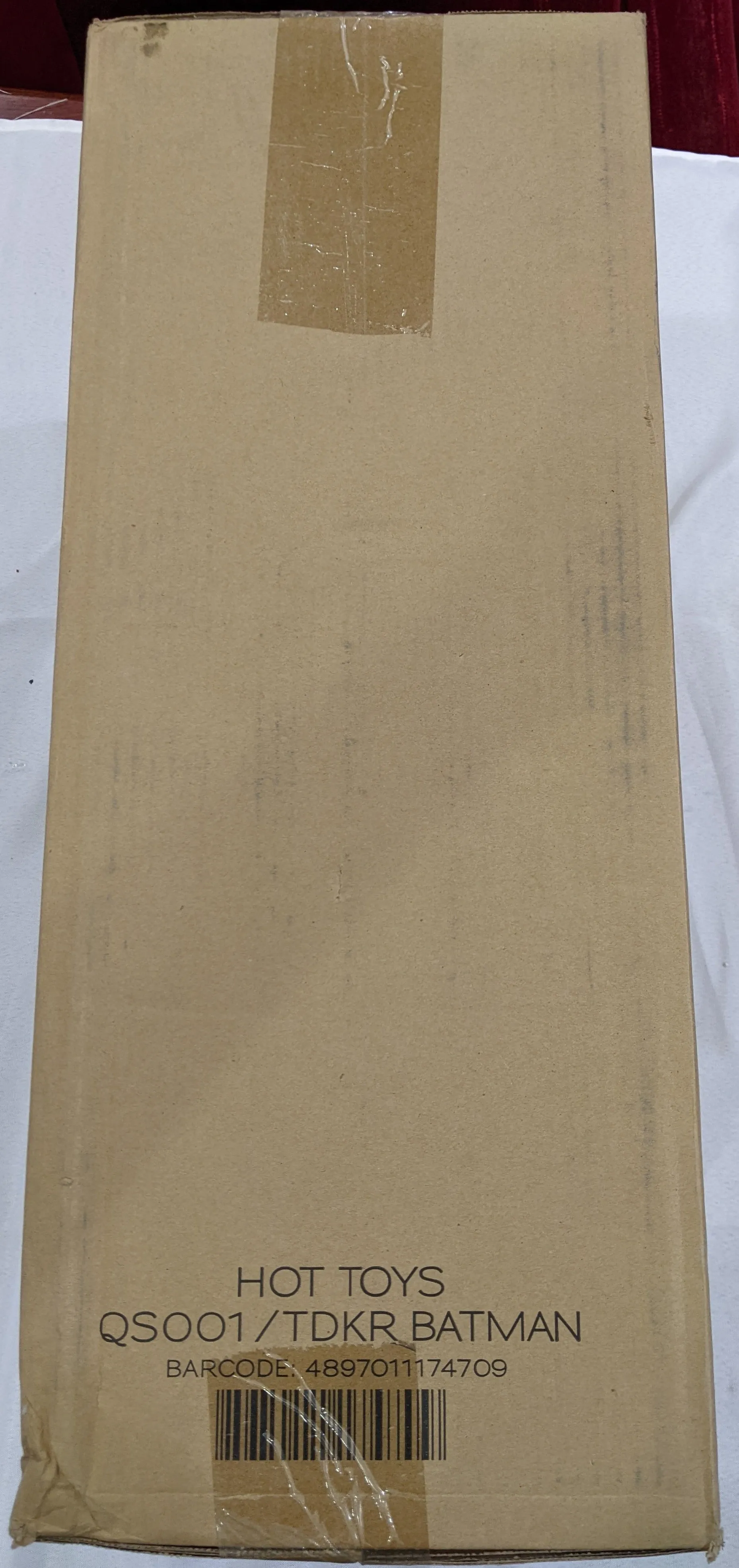 Hot Toys 1/4 Dark Knight Rises Batman Exclusive Edition Quarter Scale Figure QS Series QS001