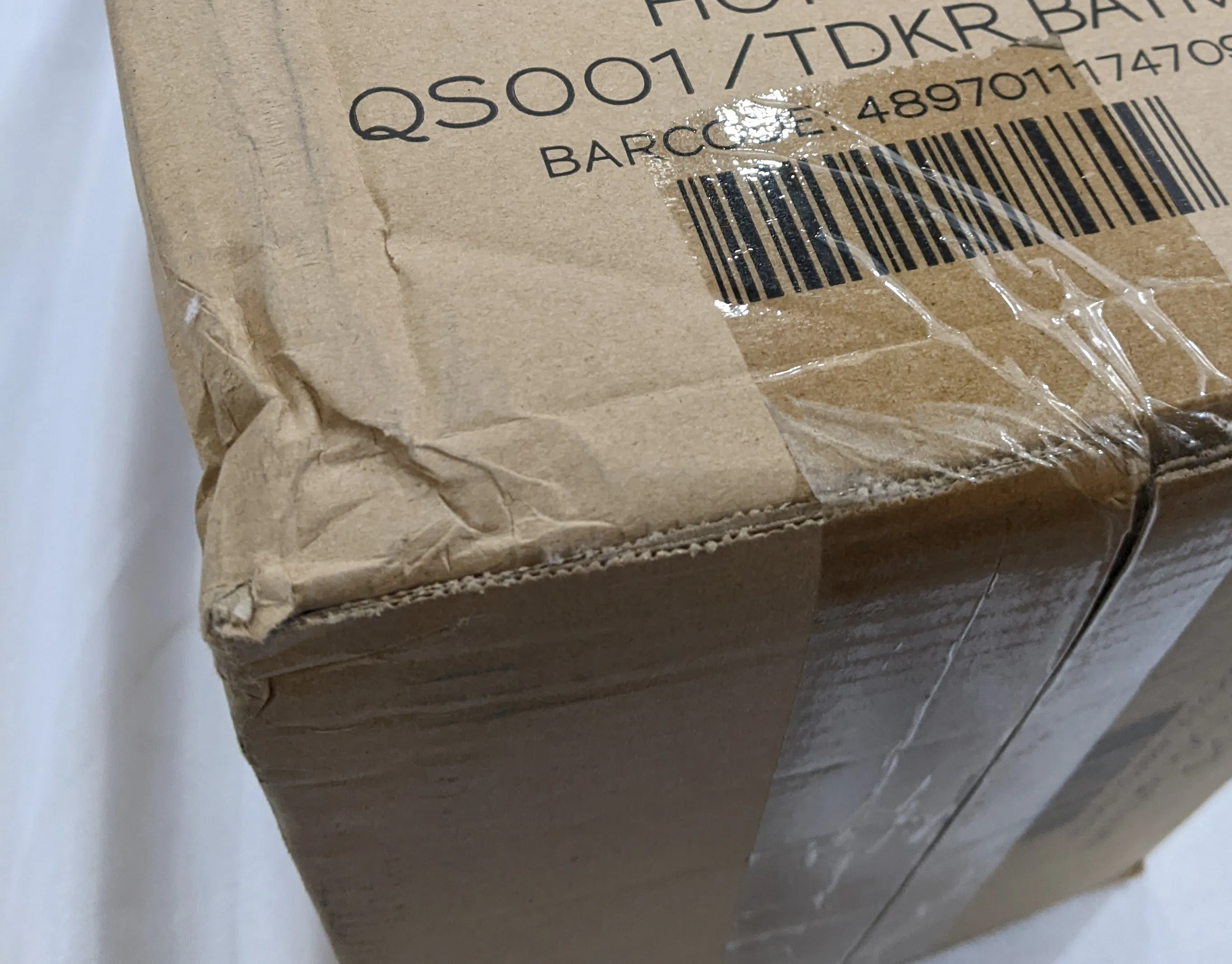 Hot Toys 1/4 Dark Knight Rises Batman Exclusive Edition Quarter Scale Figure QS Series QS001