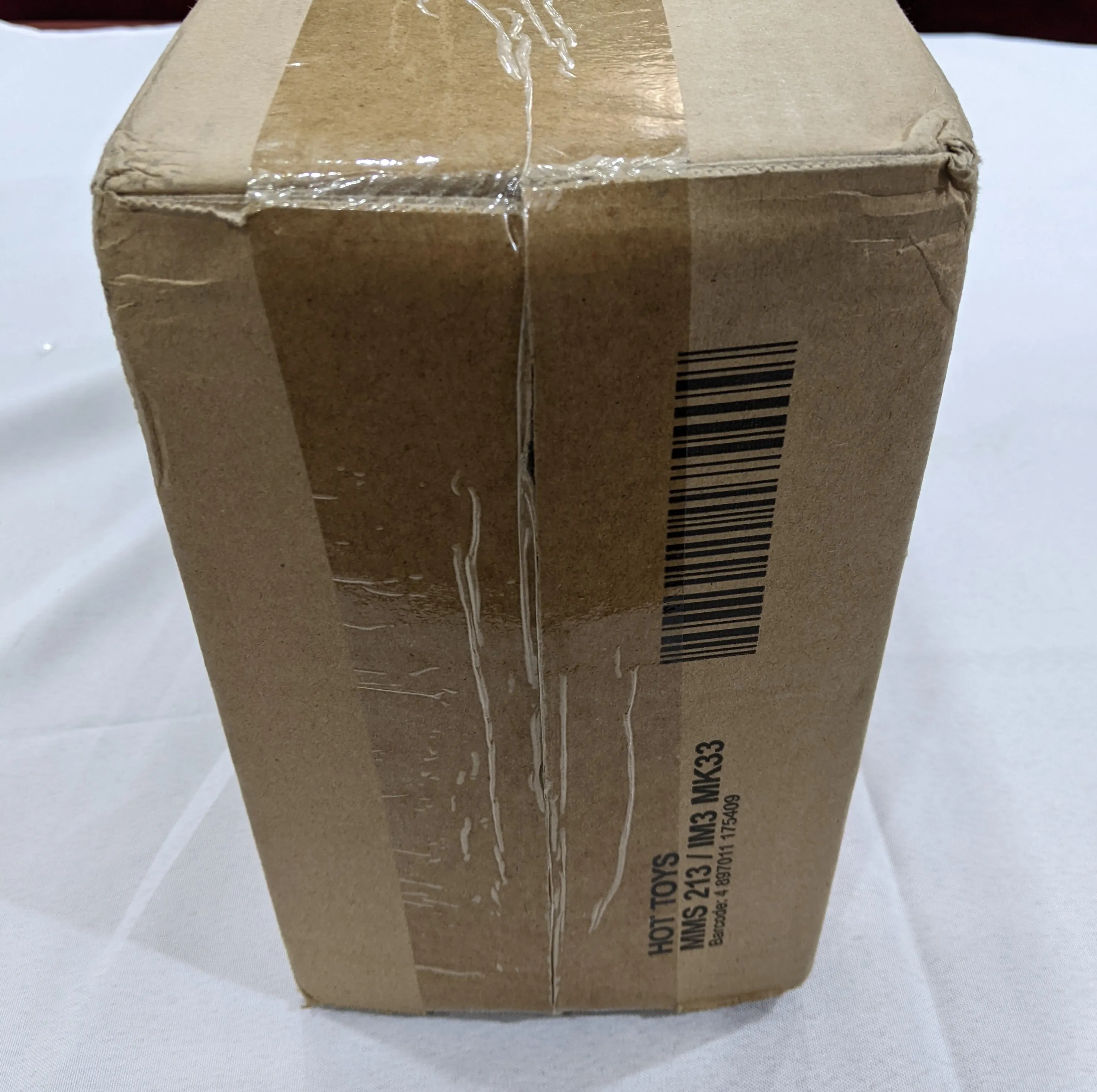 Hot Toys 1/6 Iron Man 3 Silver Centurion Mark 33 Sixth Scale Figure MMS213