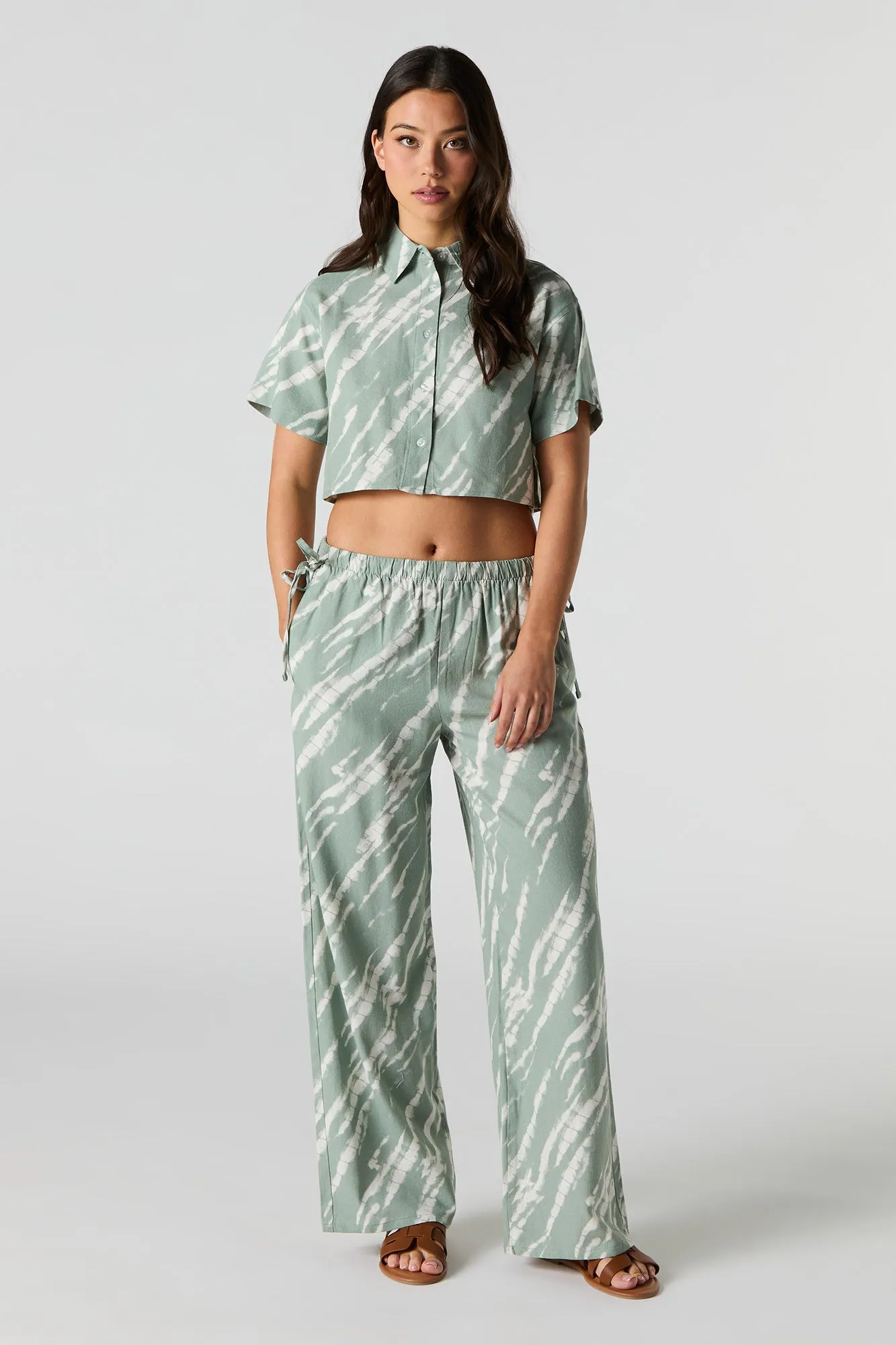 Linen-Blend Cropped Button-Up Short Sleeve Top