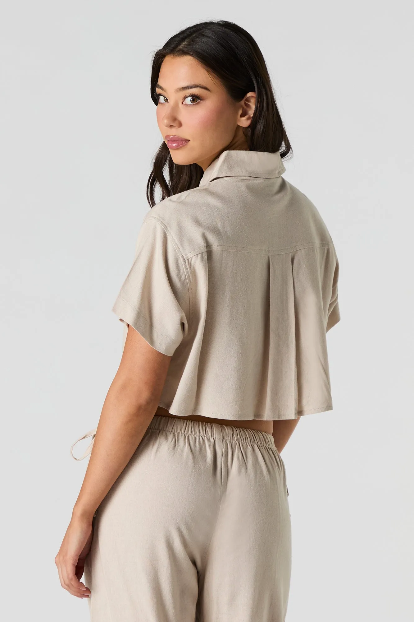 Linen-Blend Cropped Button-Up Short Sleeve Top