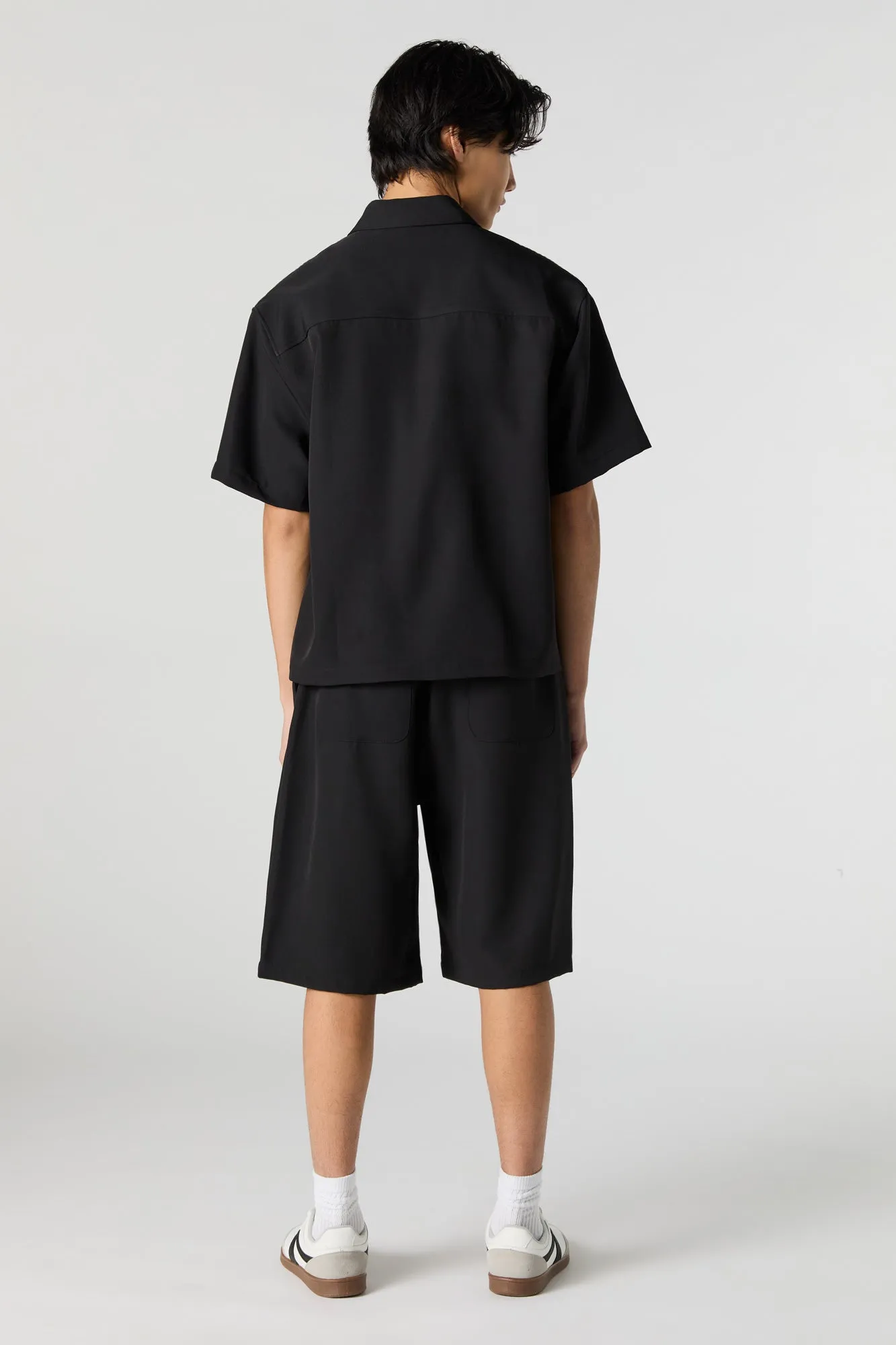 Longline Tailored Short