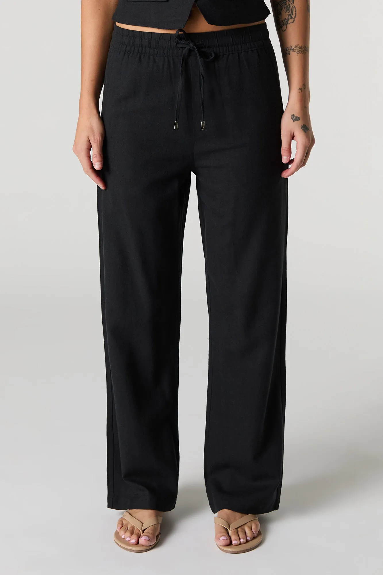Low Rise Linen-Blend Wide Leg Pant