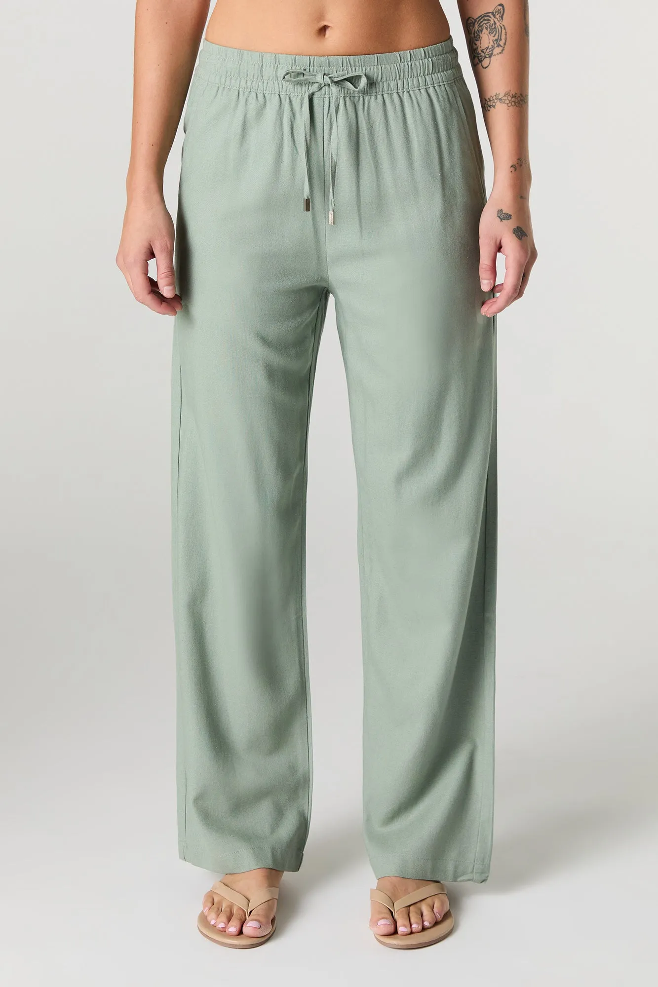 Low Rise Linen-Blend Wide Leg Pant