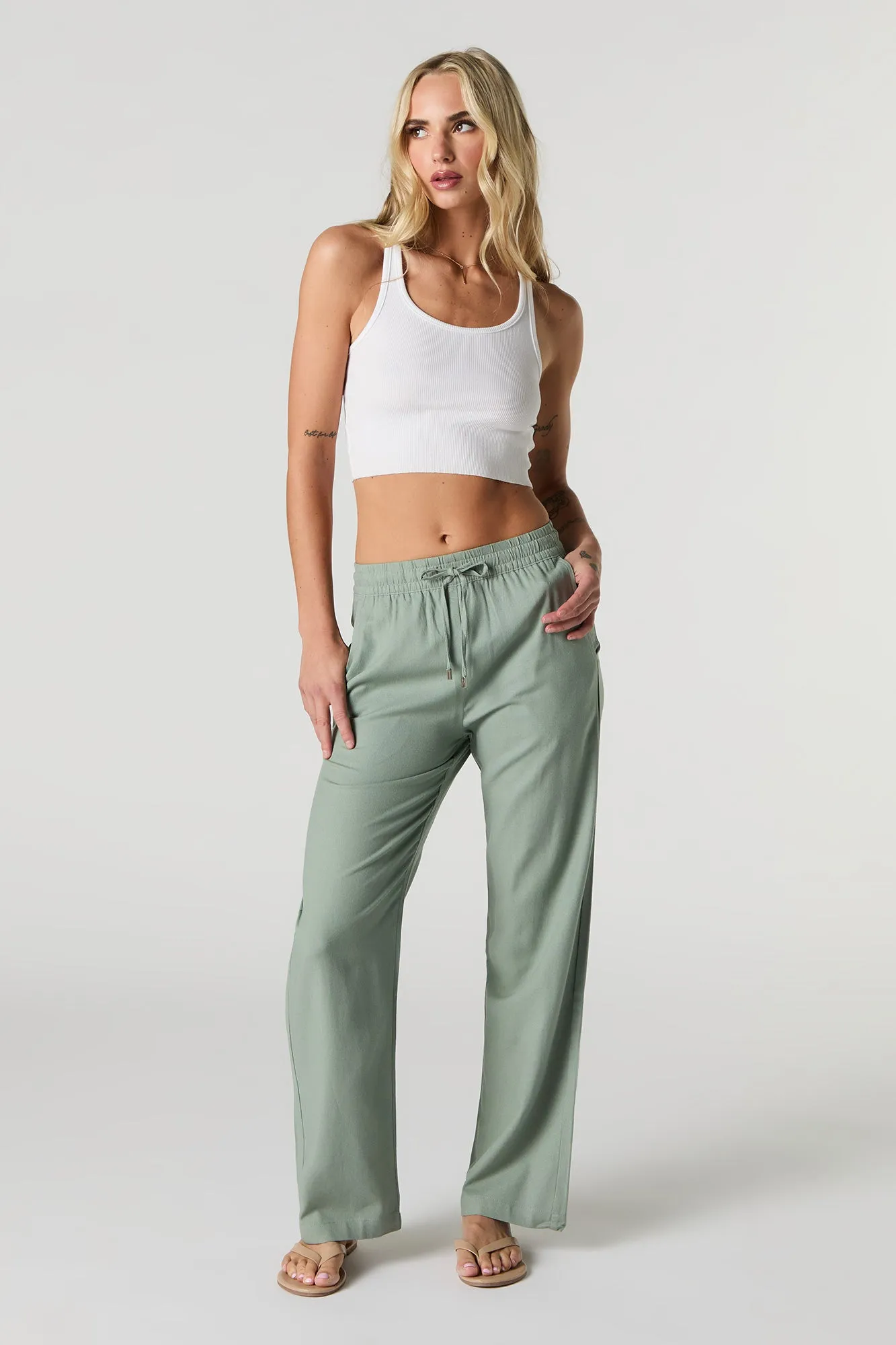 Low Rise Linen-Blend Wide Leg Pant