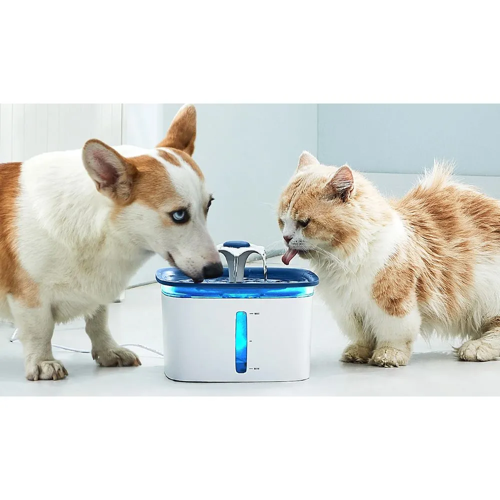 Ophanie PFS3V207 95oz/2.8L Pet Fountain with Anti-slip Mat, White & Blue