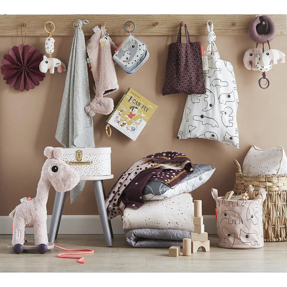 Pull Along & Soft Toy - Raffi Powder