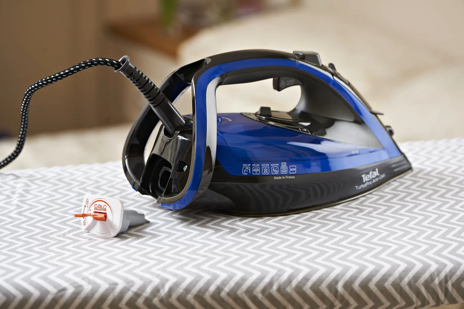 User manual and frequently asked questions Turbopro Anti-Calc FV5648 Steam Iron