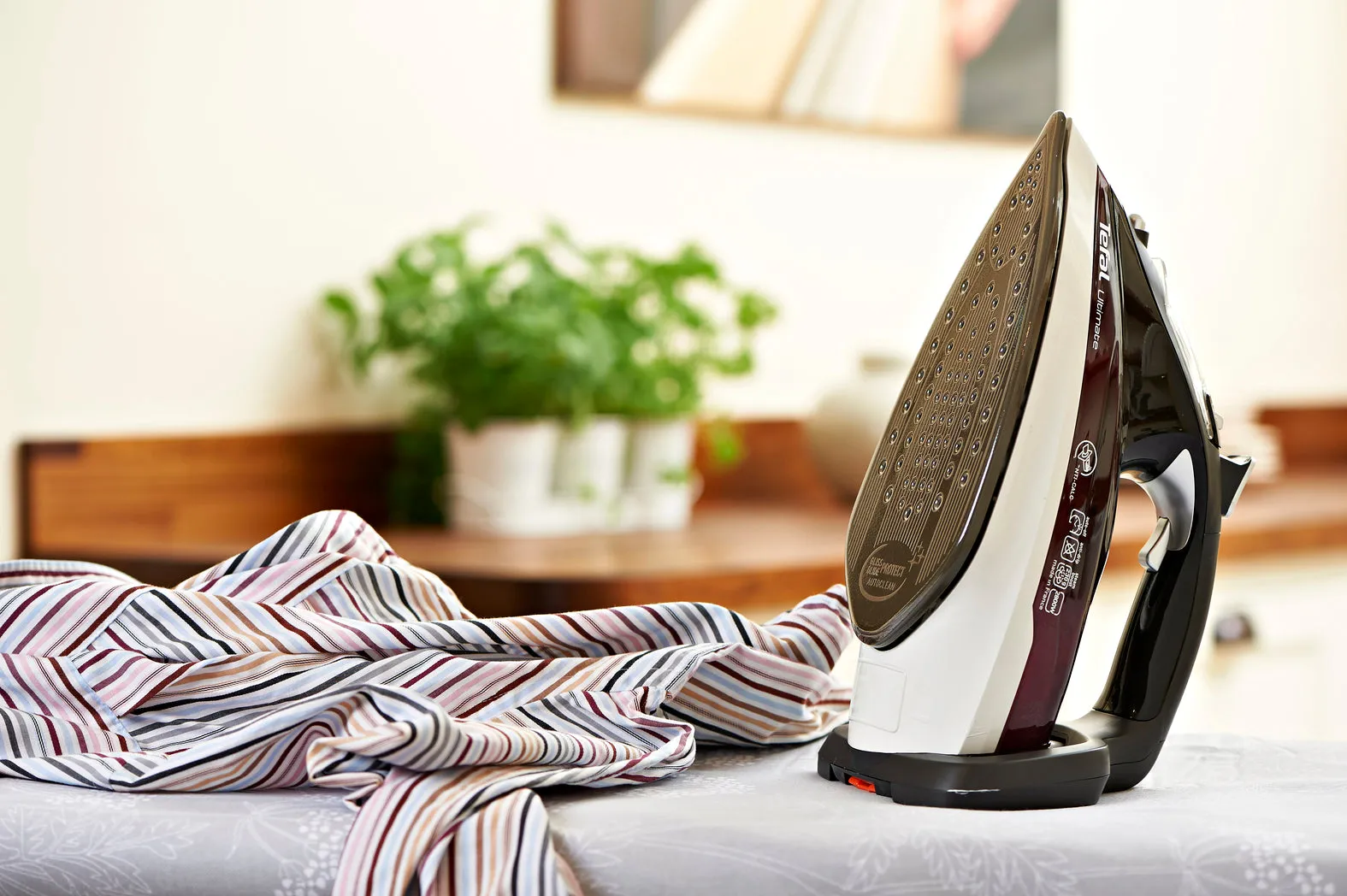 User manual and frequently asked questions Ultimate Anti-Calc FV9740 Steam Iron