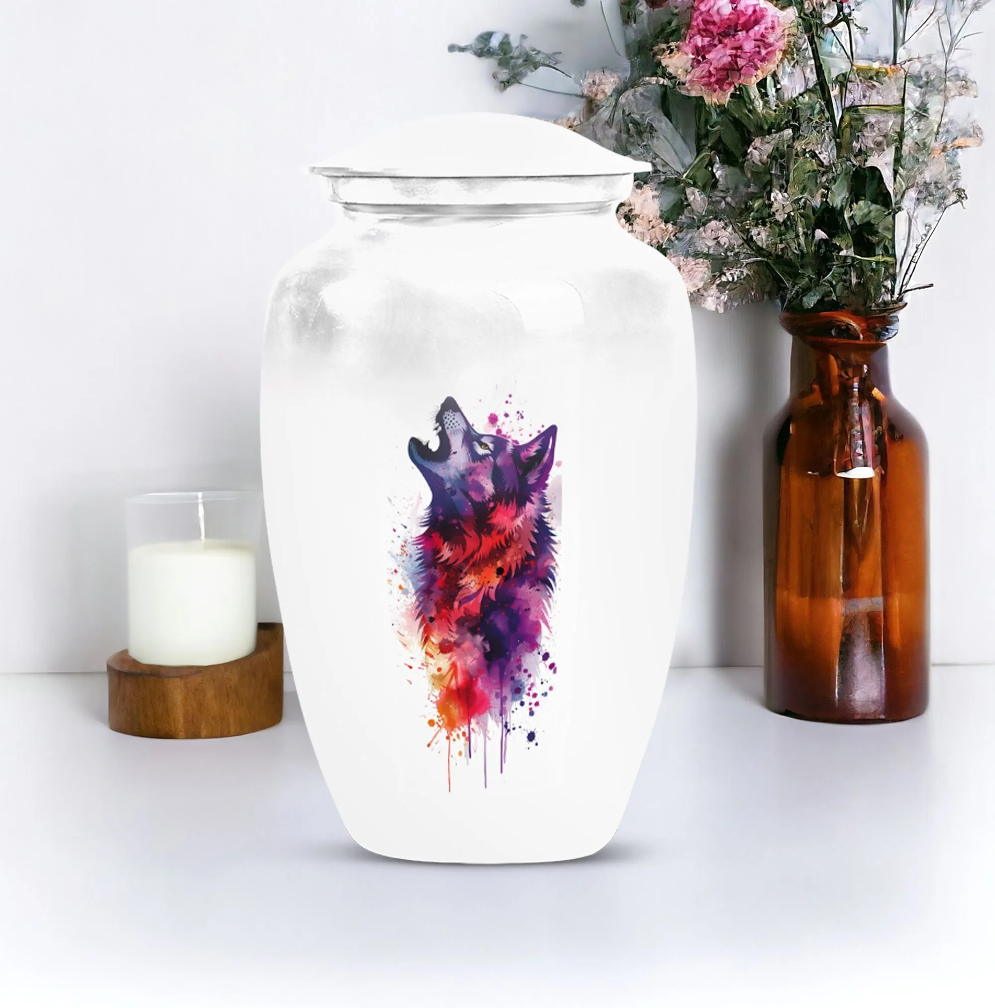 Wolf Howling Cremation Urn, Tribute for Departed