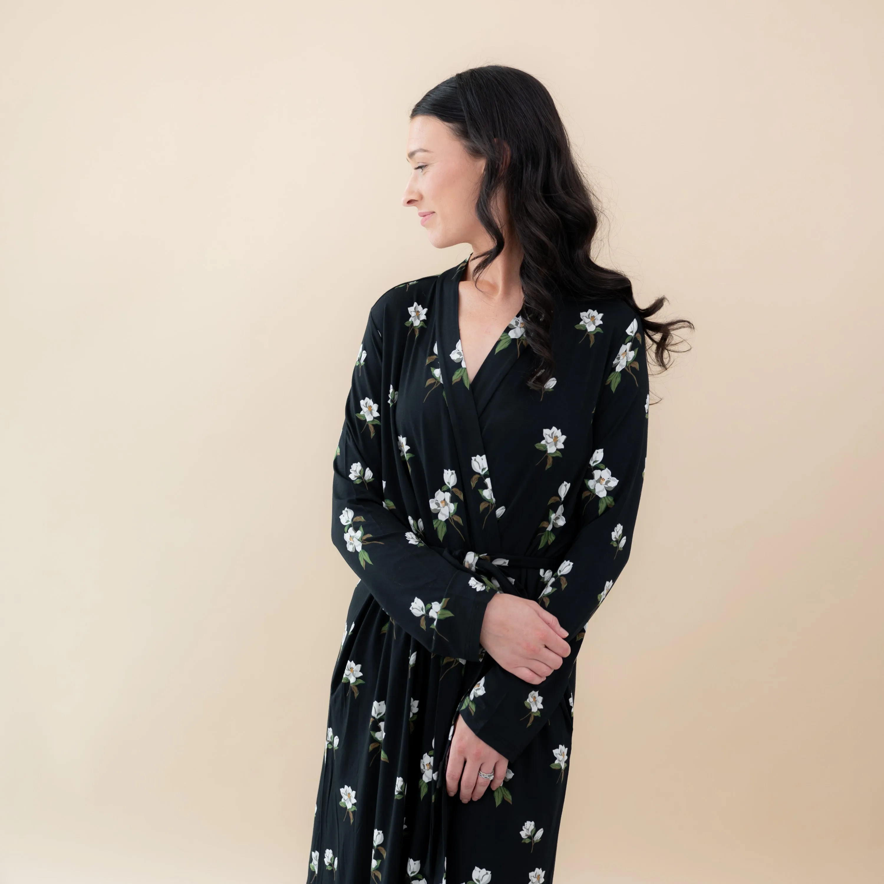 Women’s Lounge Robe in Big Midnight Magnolia